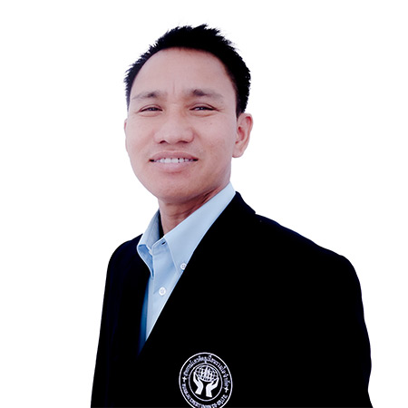 นายสันติ เหลืองเงิน